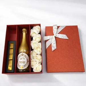 מארז יין שלישיה עם מכסה אטום